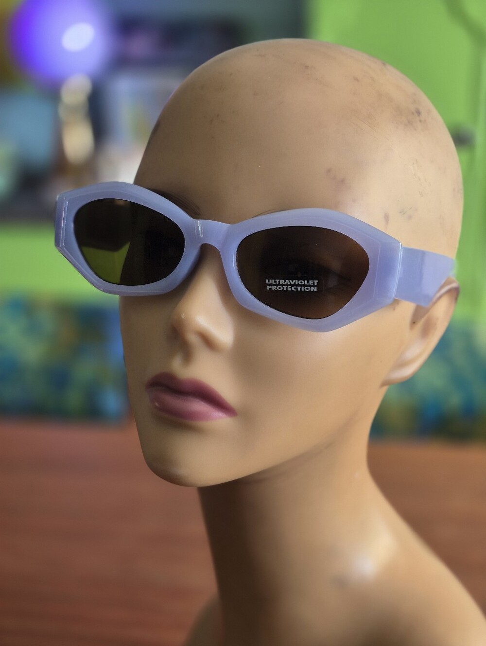 Lilac Retro Cat-Eye Sunglasses